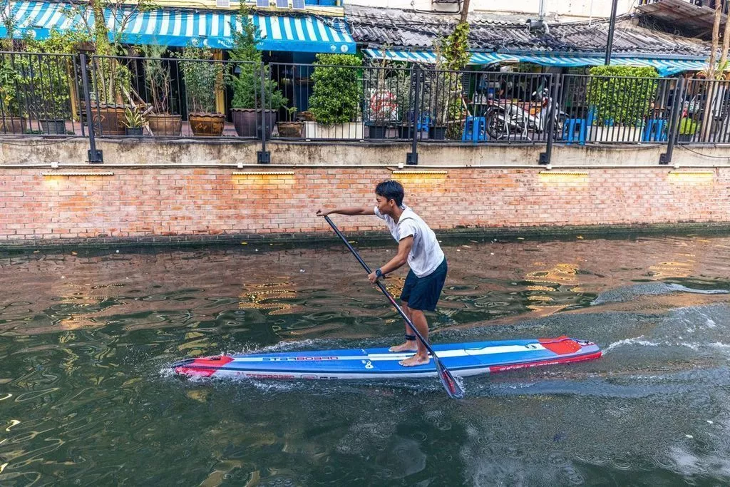 Надувная детская SUP доска Starboard 12'6”х21”х4.75” SUP Kid Racer Deluxe SC вид 9
