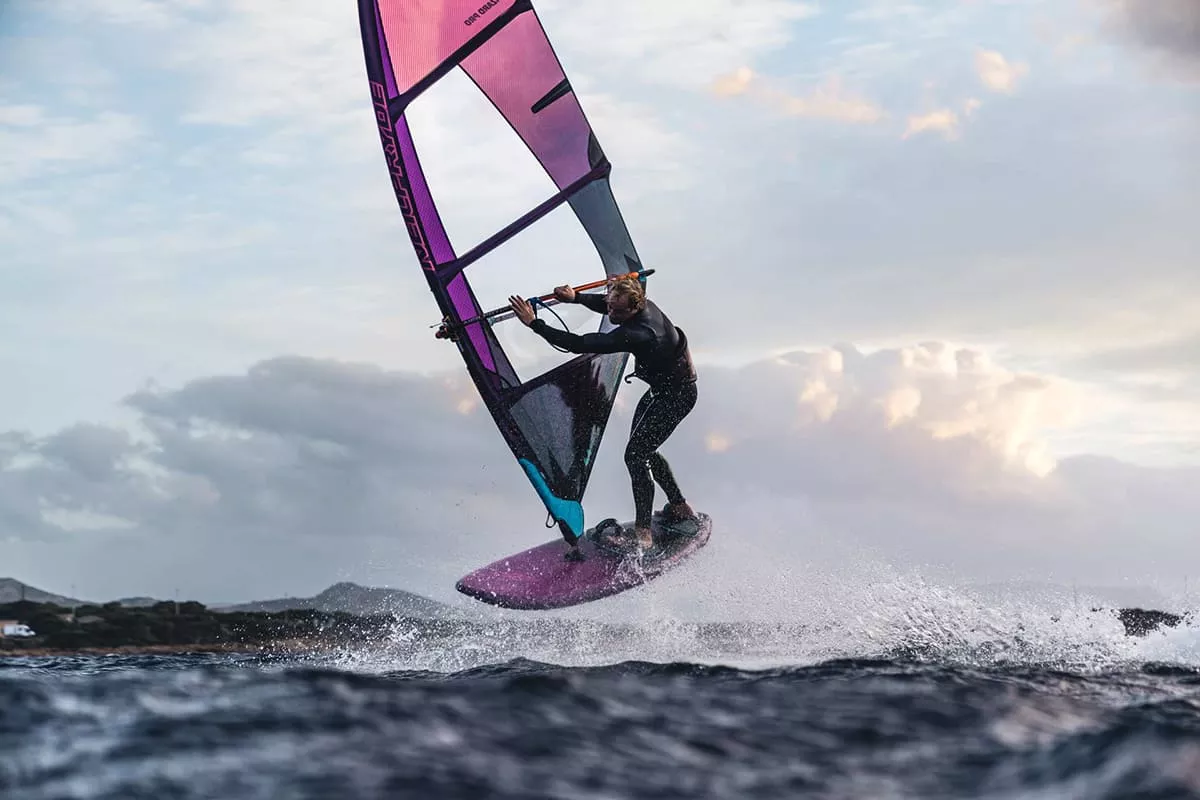 Доска для виндсерфинга Jp-Australia Freestyle Wave PRO 104 (box Foil-PB + 2x MT) вид 21