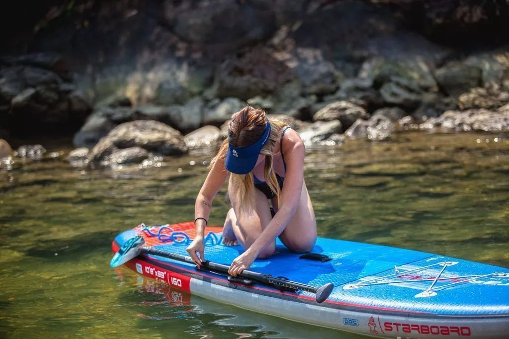 Надувная SUP доска Starboard iGO Deluxe Dc 10'8"х33"х6" вид 15