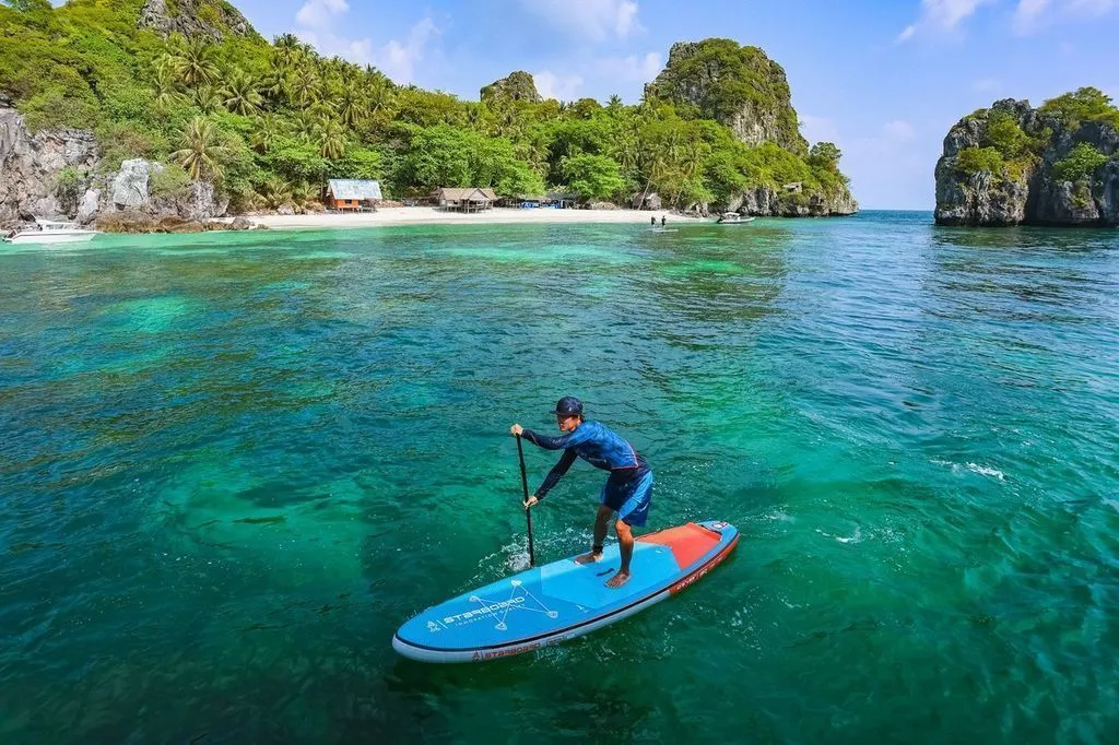 Надувная SUP доска Starboard iGO Club Deluxe SC 10'8"х33"х6" (2024) вид 1