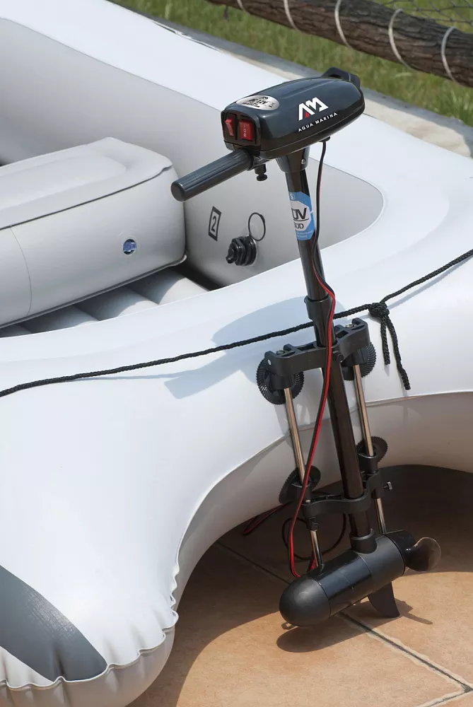Лодка надувная Aqua Marina MOTION-88821 с электромотором T-18 вид 5