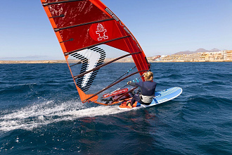 Доска для виндсерфинга Starboard Carve Starlite Carbon 139 (2025) вид 18